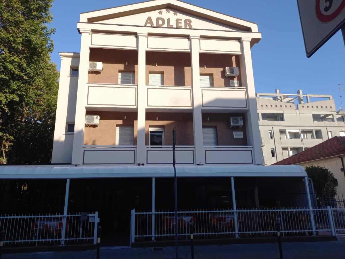 Hotel Adler Rimini Zewnętrze zdjęcie