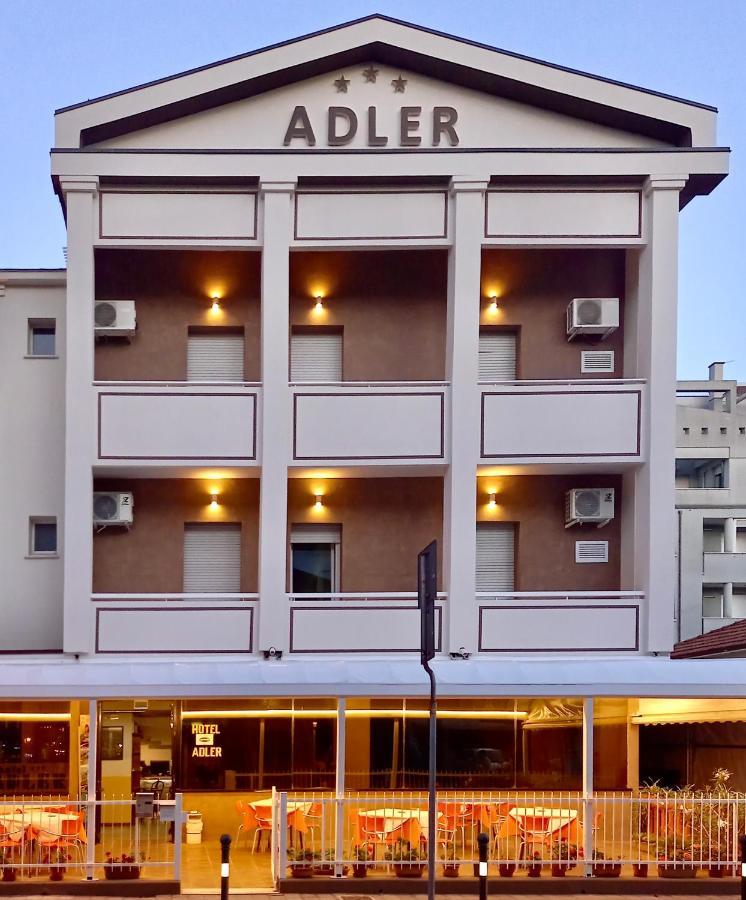 Hotel Adler Rimini Zewnętrze zdjęcie