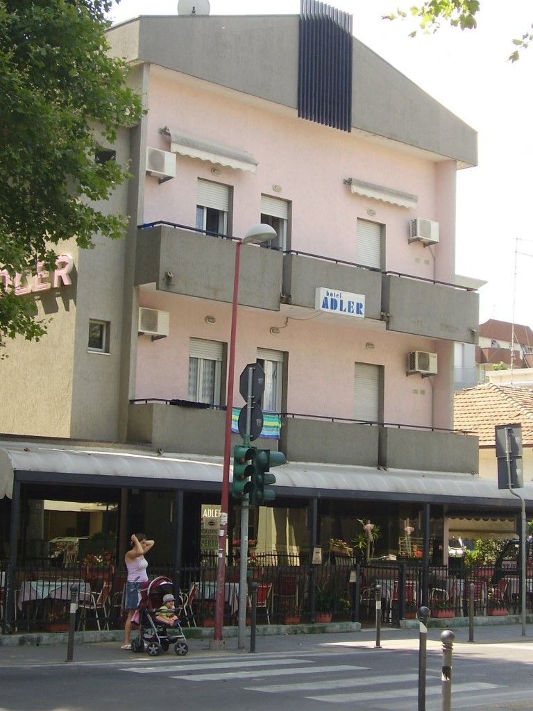 Hotel Adler Rimini Zewnętrze zdjęcie